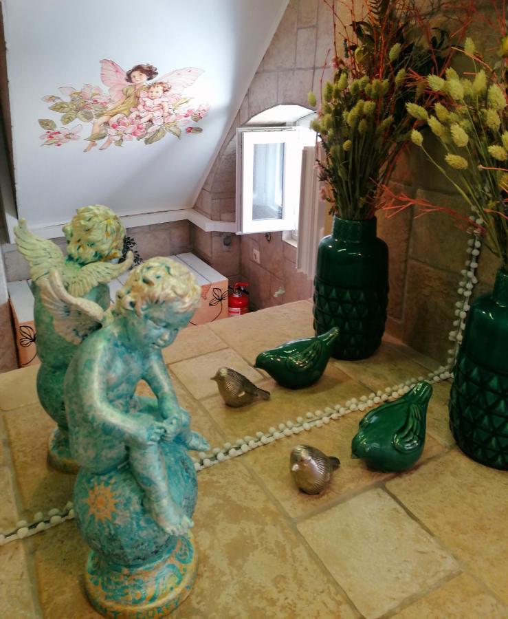 Venetian Well Cozy Apartment Corfu Old Town ภายนอก รูปภาพ