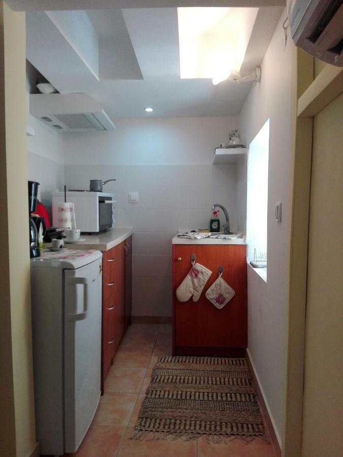 Venetian Well Cozy Apartment Corfu Old Town ภายนอก รูปภาพ