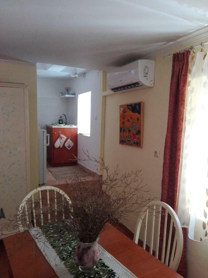 Venetian Well Cozy Apartment Corfu Old Town ภายนอก รูปภาพ