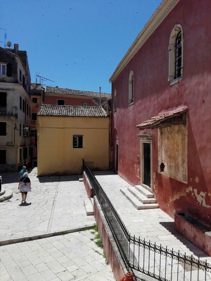 Venetian Well Cozy Apartment Corfu Old Town ภายนอก รูปภาพ